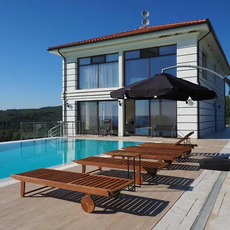 Ventsislava 3* Metokhion Konstamonitou